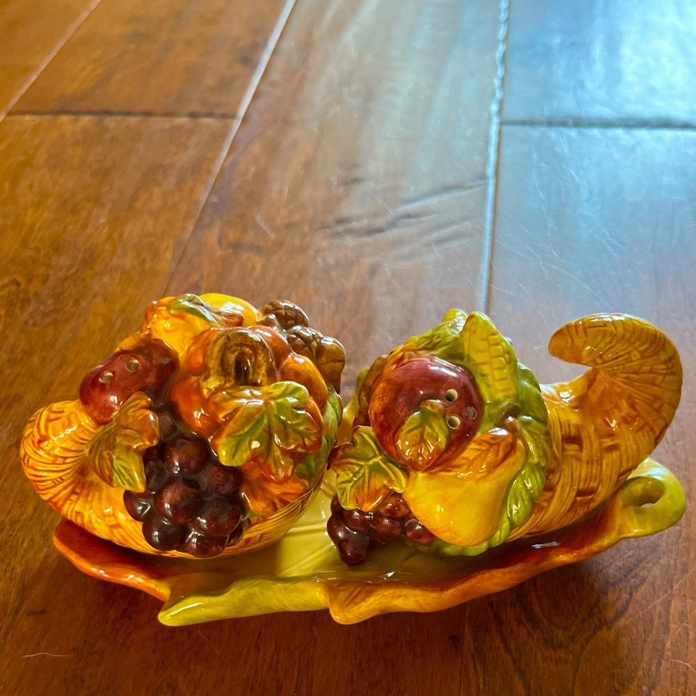 Fall Salt & Pepper shakers with matching butter server.